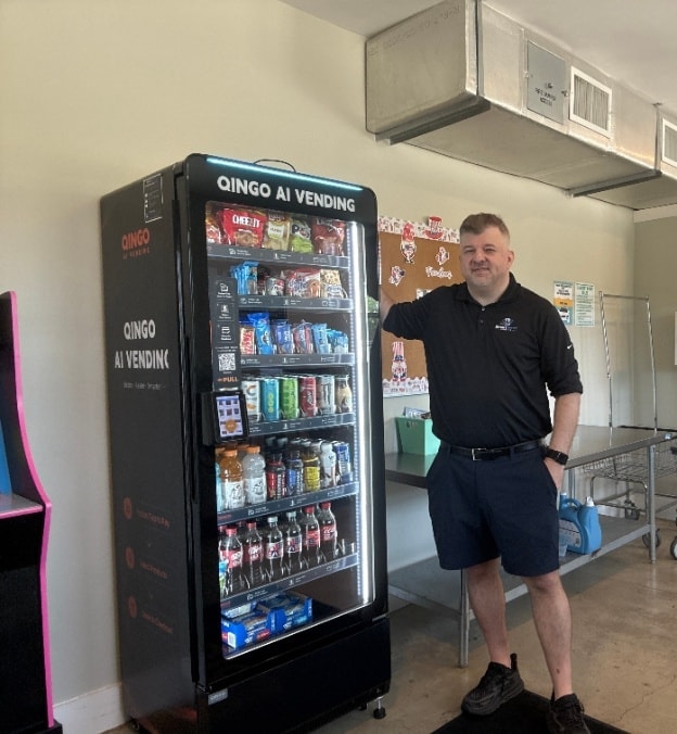 Vending business entrepreneur managing their route
